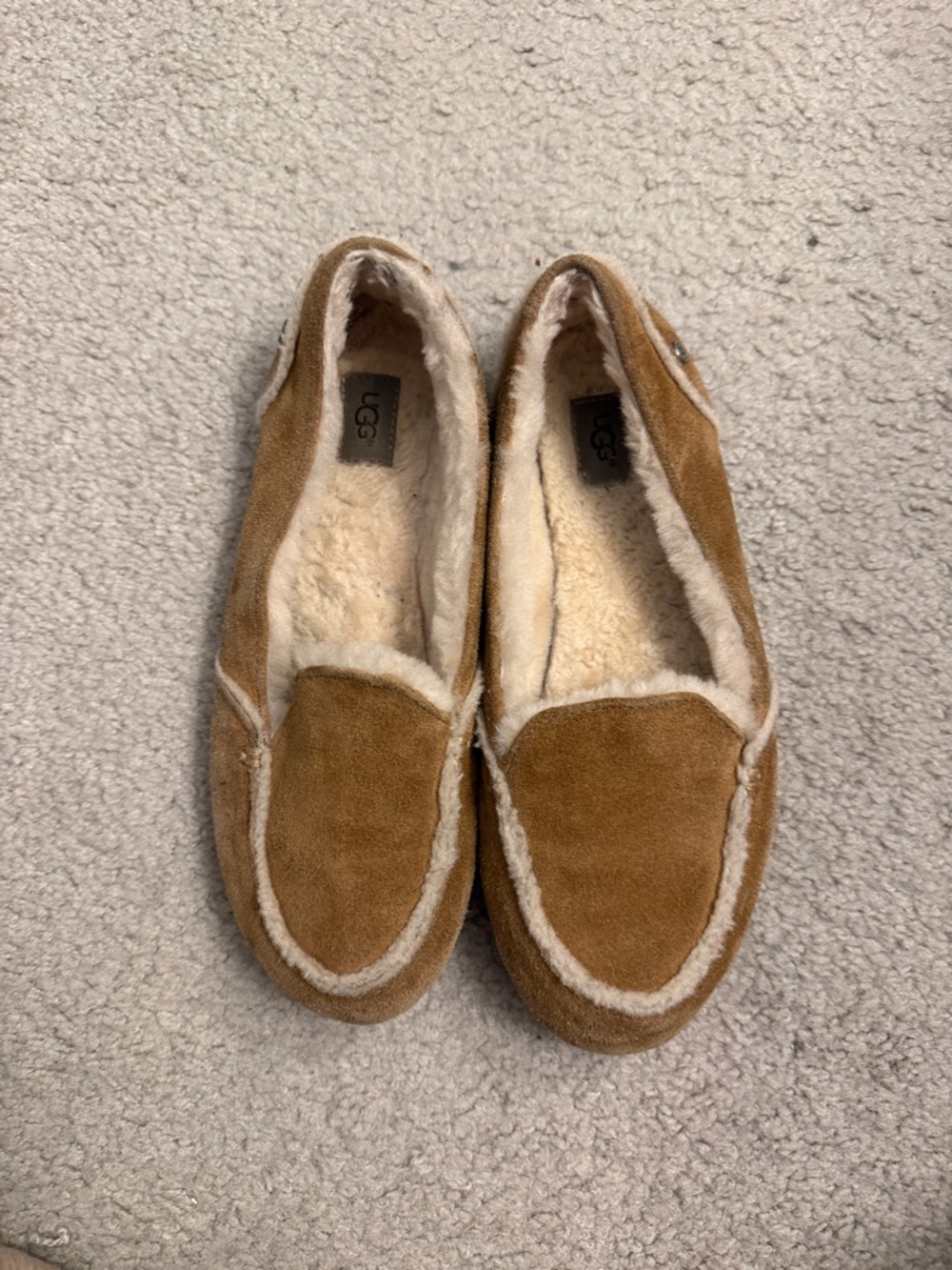 UGG Chestnut/Tan Suede Shearling Moccasin Slippers